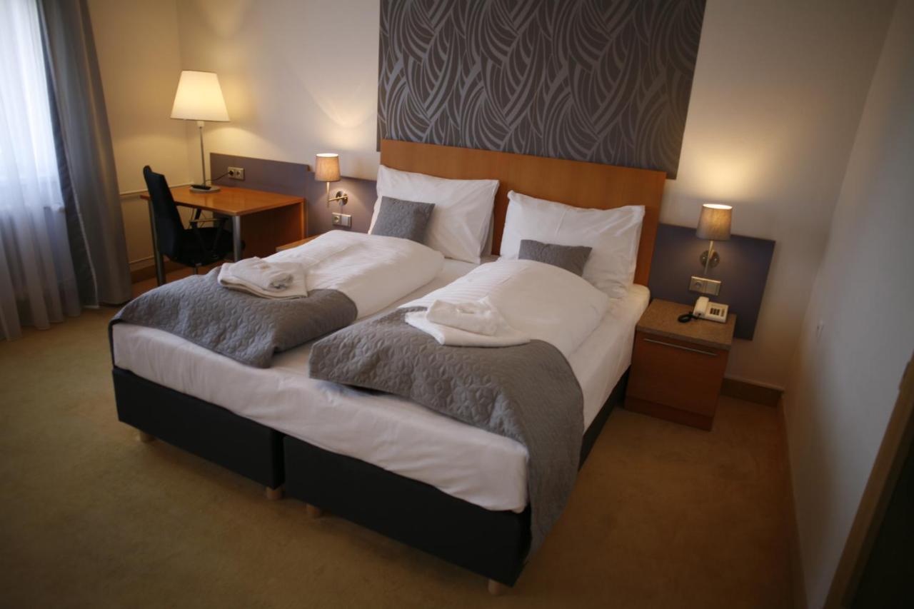 Hotel Pod Vlekem Loučná pod Klínovcem Extérieur photo